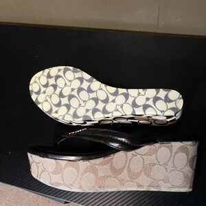 Ladies Coach wedges
